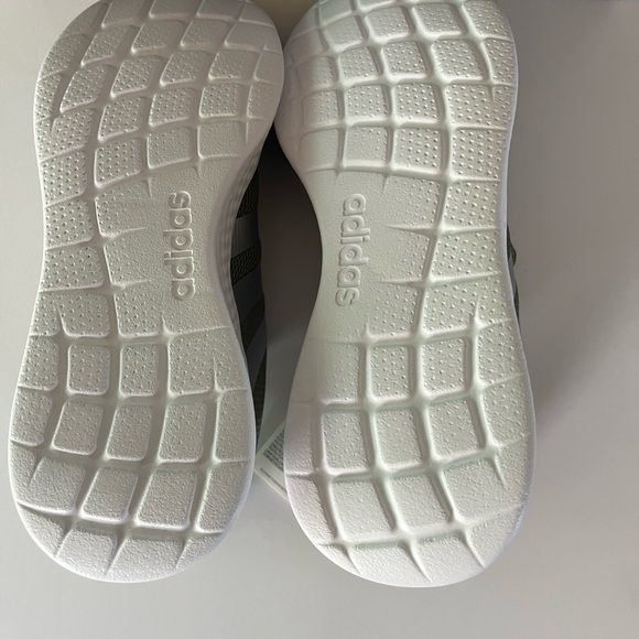 SOLD——-ADIDAS Hunter green women’s size 8.5 - Picture 5 of 6